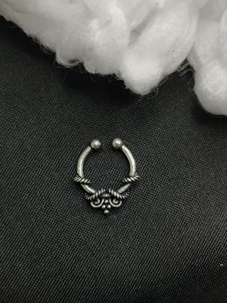 Traditional Nose Pin