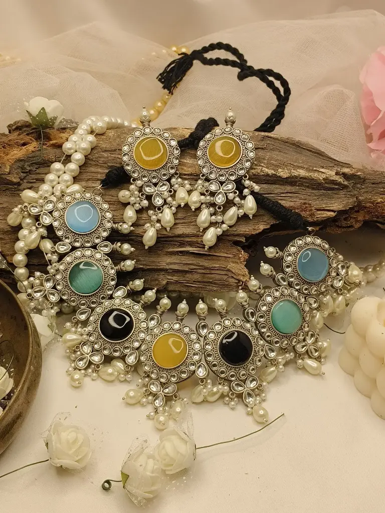 Colorful Shringarika Necklace Set
