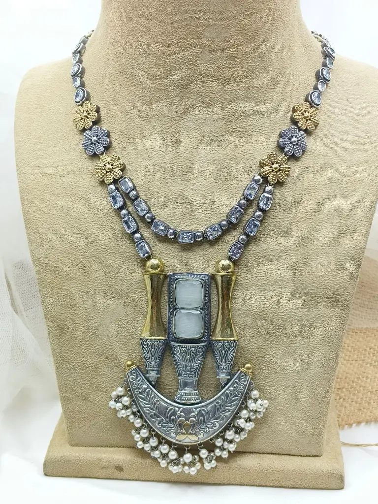 Traditional Attire Filigree Necklace Set