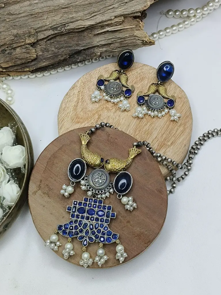 Fish Work Necklace - Blue