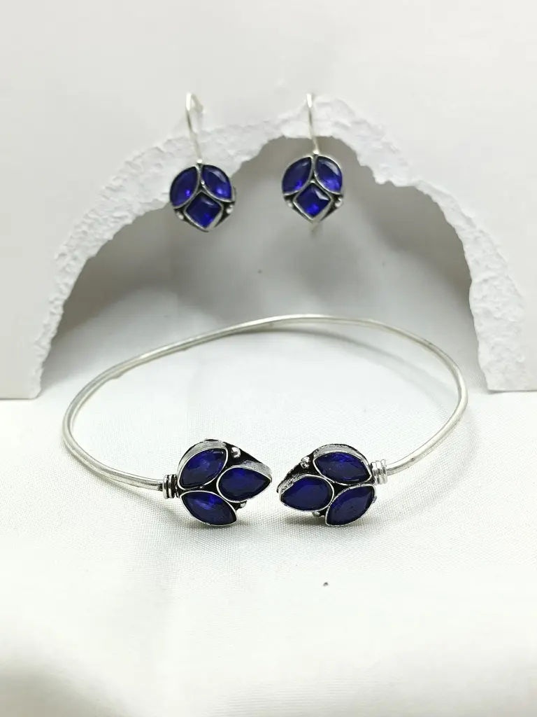Silver Cuff Bangle Earring Set - Blue