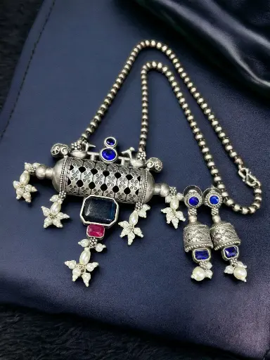 Ethnic Necklace Set
