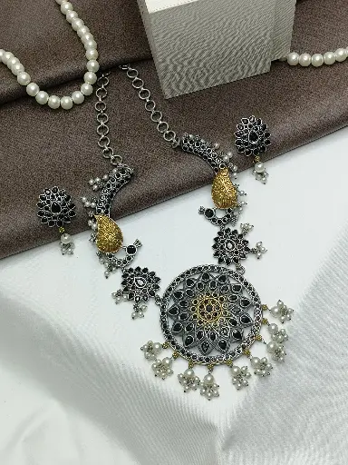 Noor Tribal Kundan Necklace Set - Black