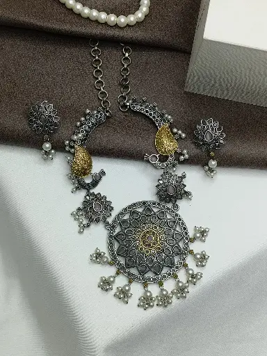 Dual Color Necklace - Pink