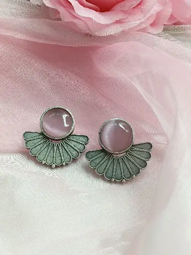 Pink illusion Floral Stone Earring